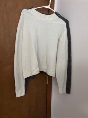 Women’s Elam Cream and Gray Colorblock Crewneck Sweater